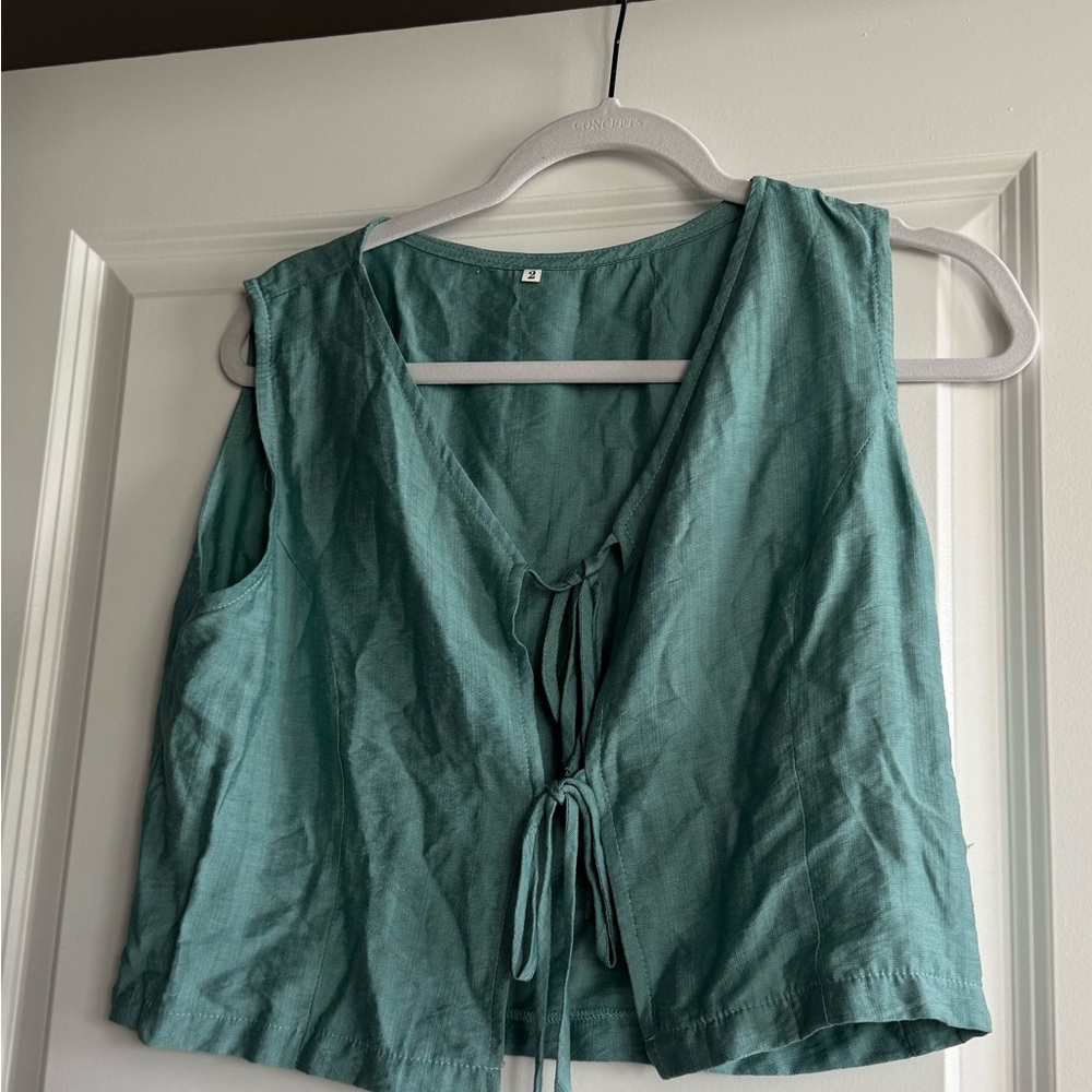 Teal Sleeveless Tie-Front Top
